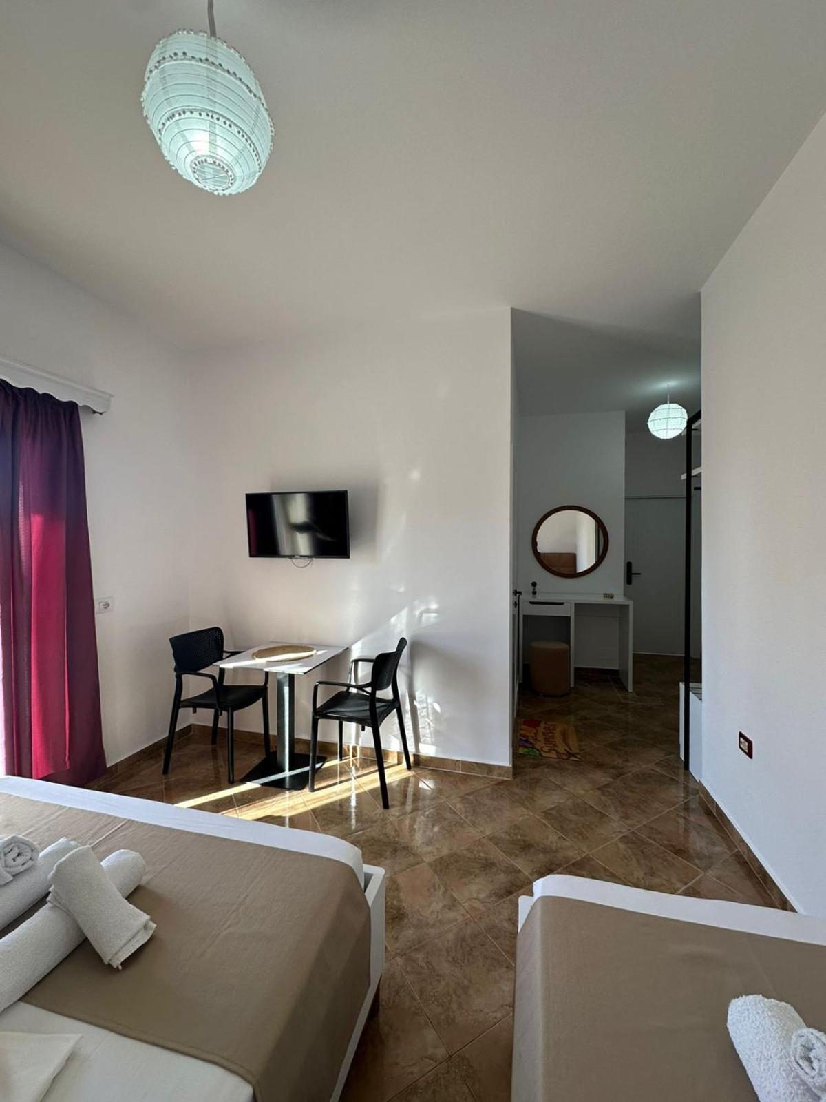 Seli'S Villa Ksamil Exteriör bild