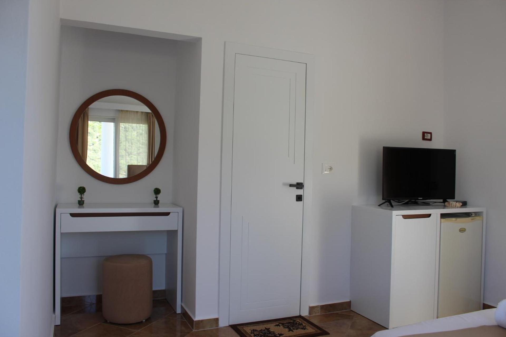 Seli'S Villa Ksamil Exteriör bild