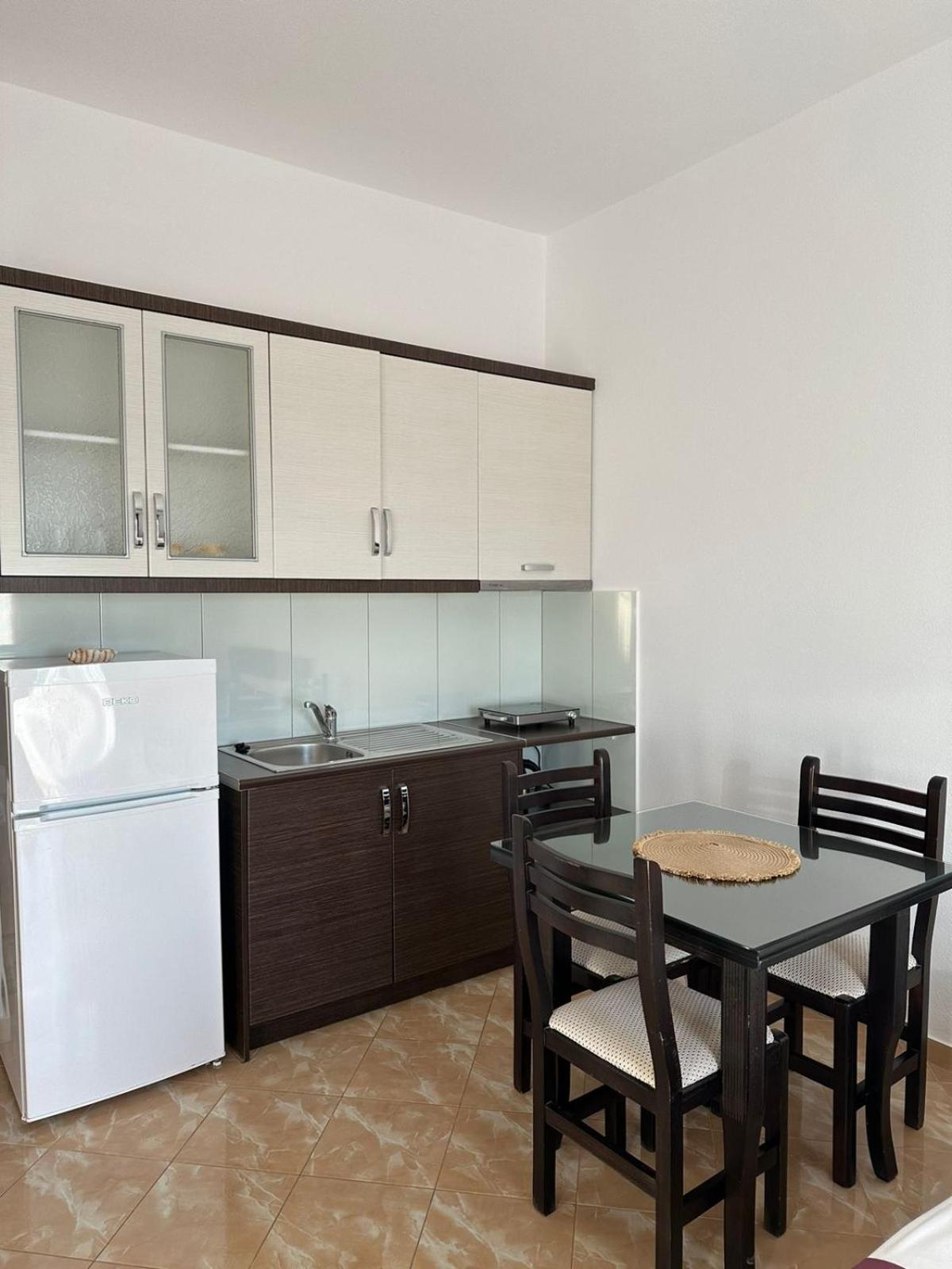 Seli'S Villa Ksamil Exteriör bild