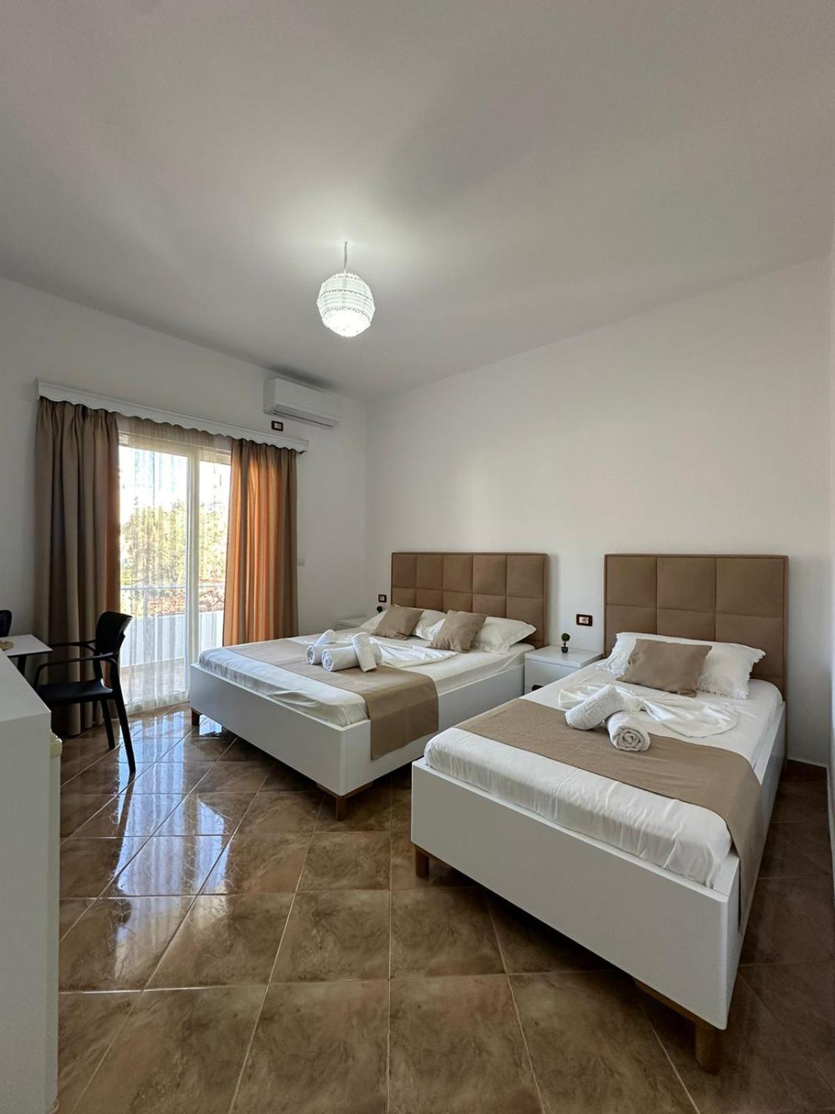 Seli'S Villa Ksamil Exteriör bild